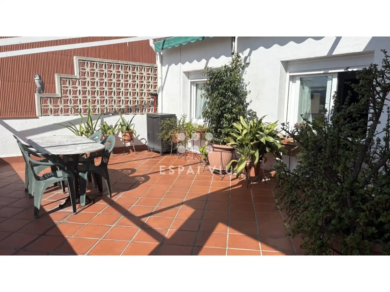 Terraza de Piso en venta en Ripollet con Aire acondicionado, Calefacción y Jardín privado