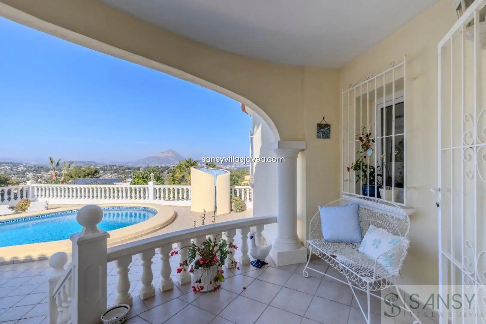 Exterior view of Houses for sale in Jávea / Xàbia  with Air Conditioner and Storage room