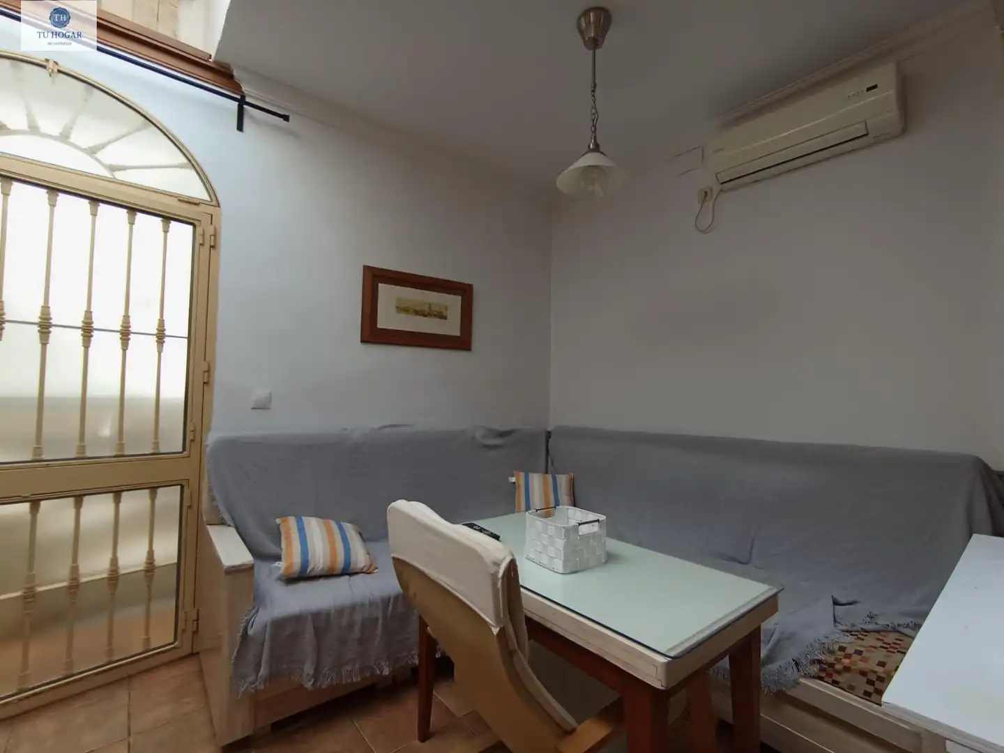 Sala de estar de Casa o chalet de alquiler en Alcalá de Guadaira con Terraza, Trastero y Amueblado