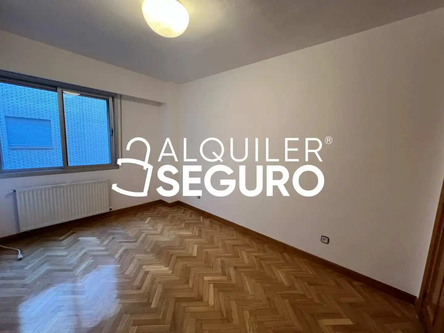 Habitación de Piso de alquiler en Fuencarral - El Pardo