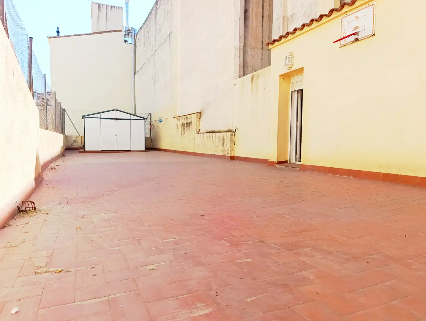 Aparcament de Pis en venda en Calella amb Aire condicionat, Calefacció i Parquet