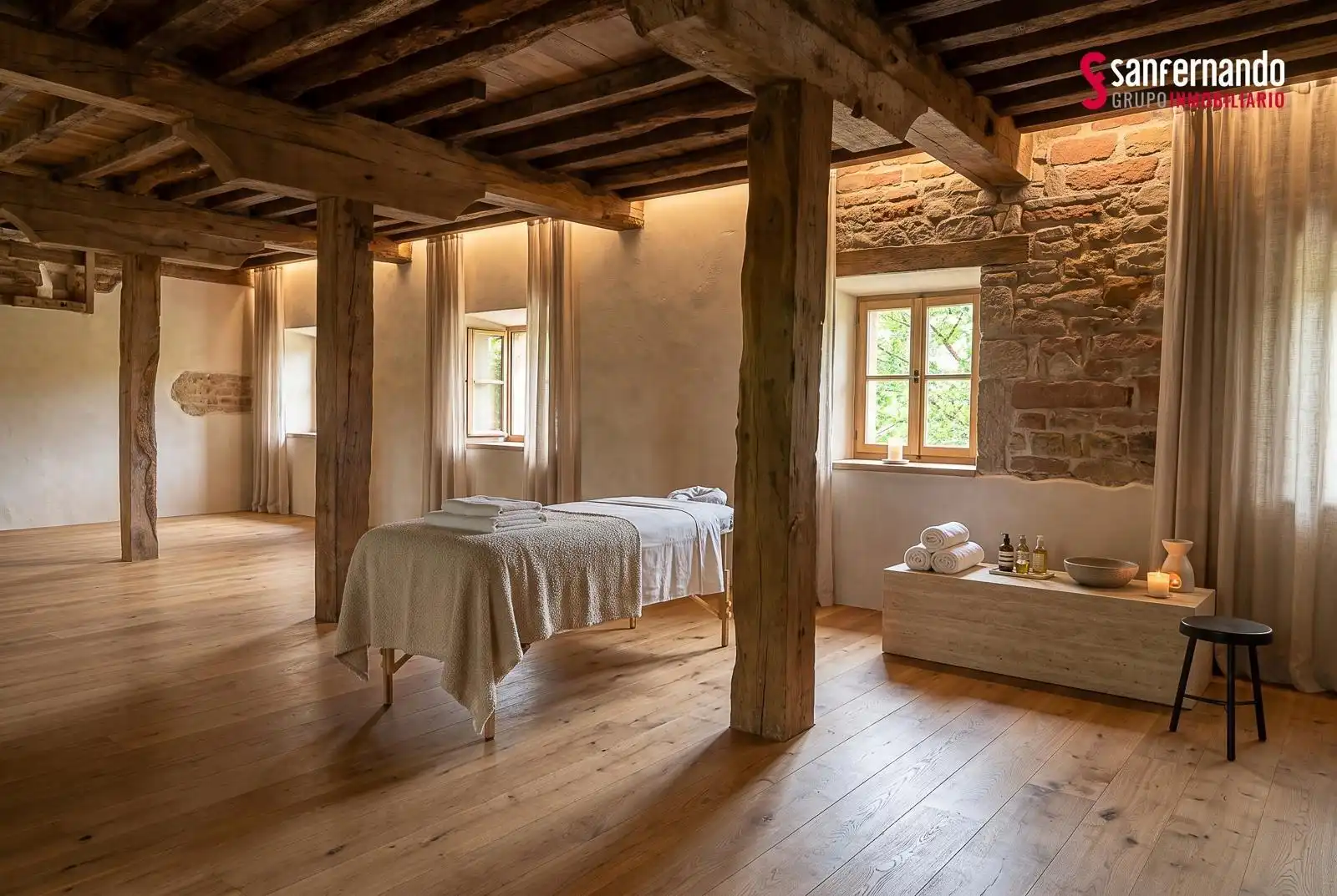 Dormitori de Finca rústica en venda en Santiurde de Reinosa amb Jardí privat