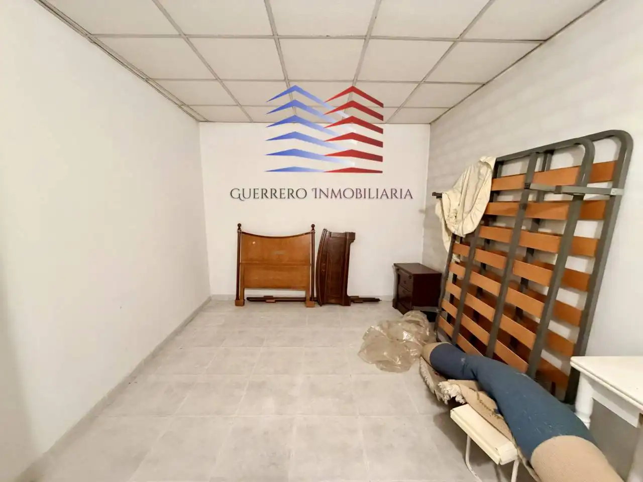 Apartamento de alquiler en Ourense Capital  con Calefacción, Parquet y Trastero