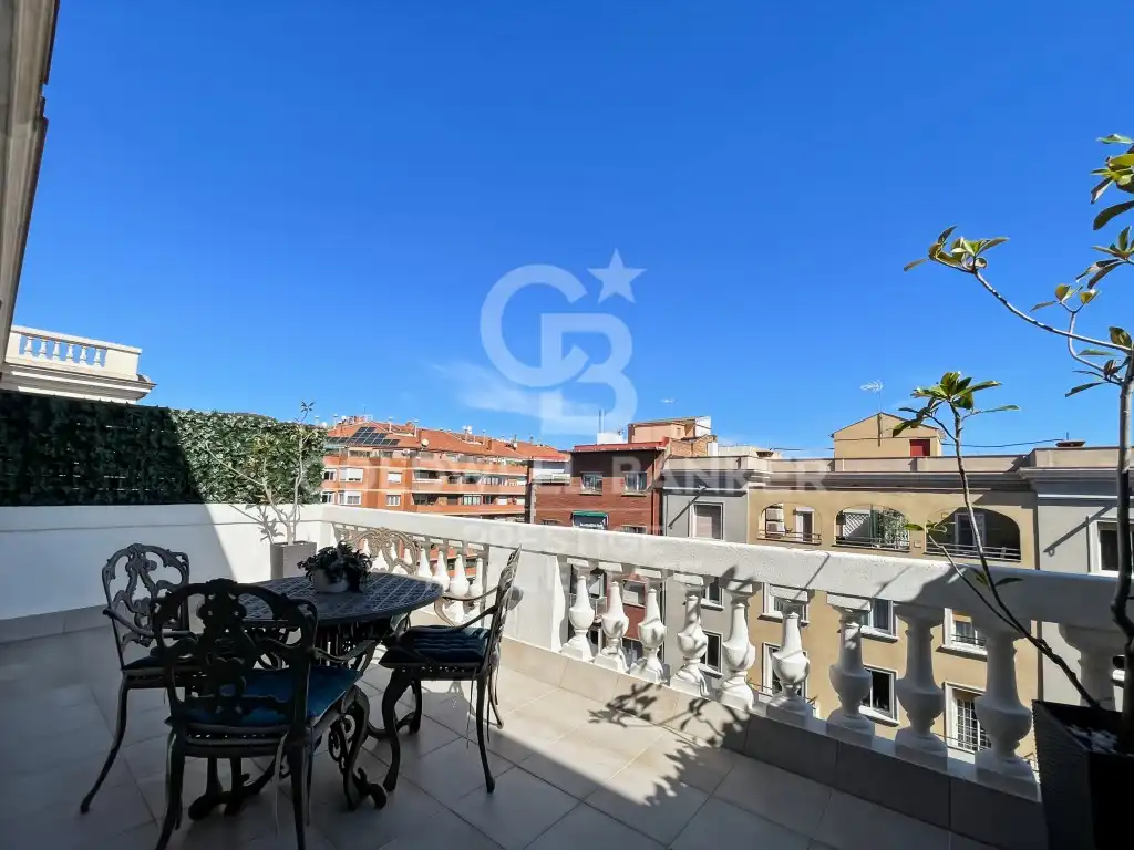 Terrassa de Àtic en venda en Barcelona amb Aire condicionat, Terrassa i Moblat