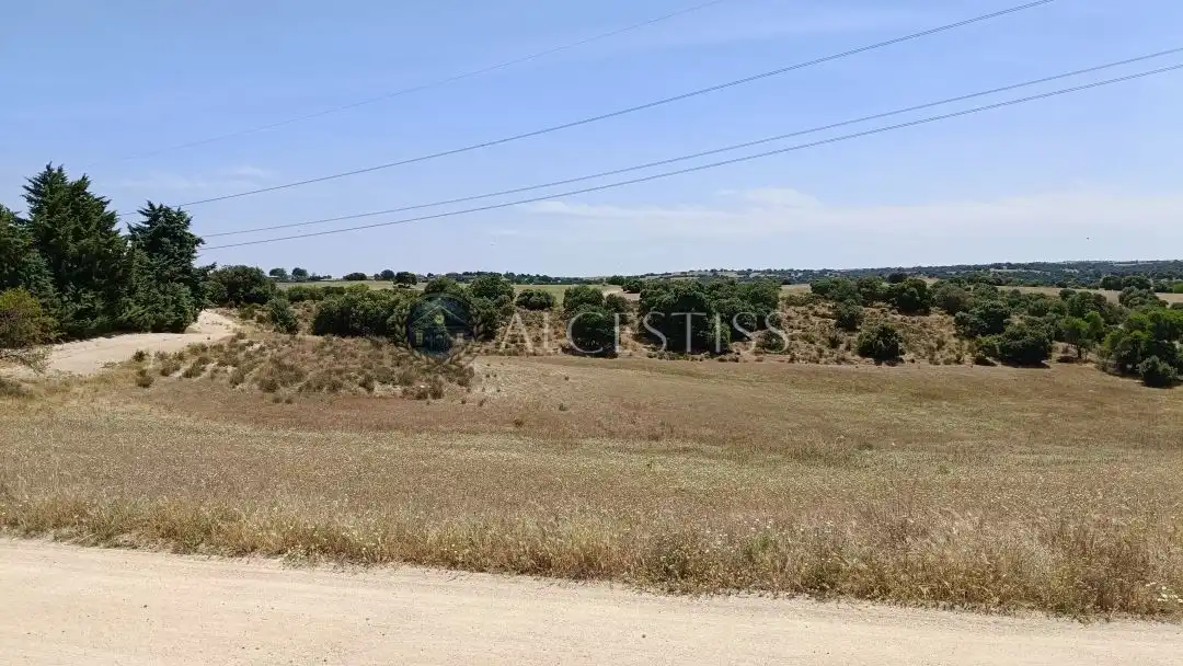 Land for sale in Méntrida