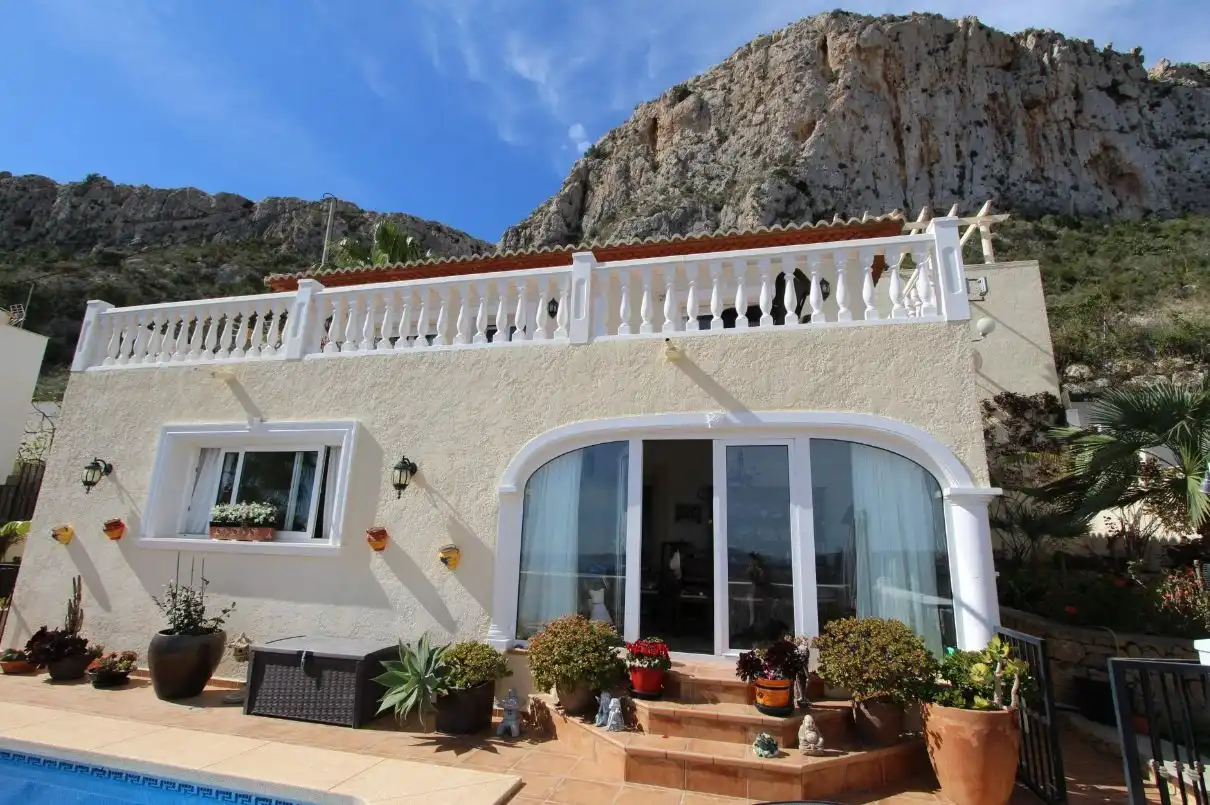 Detached house with pool for sale in Zona Pueblo, imagen 4