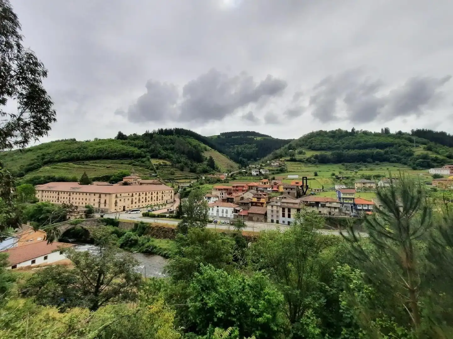 Vista exterior de Casa o xalet en venda en Cangas del Narcea