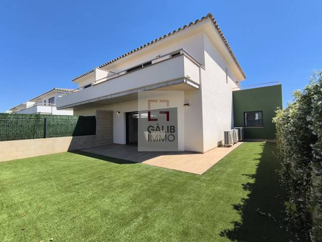 Casa adosada en Alquiler en Vila-sacra