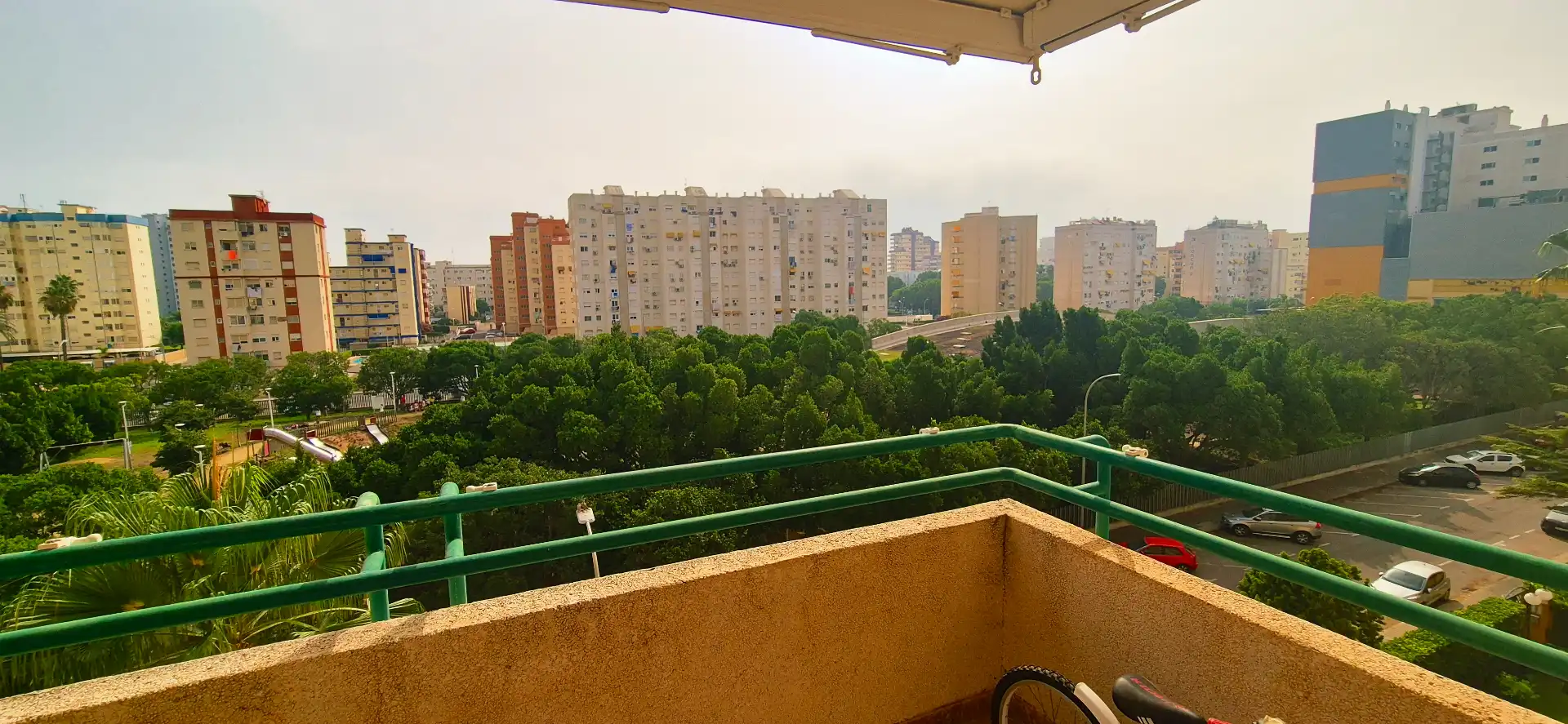 Apartment with pool for sale in Carrer Camp de Morvedre 16