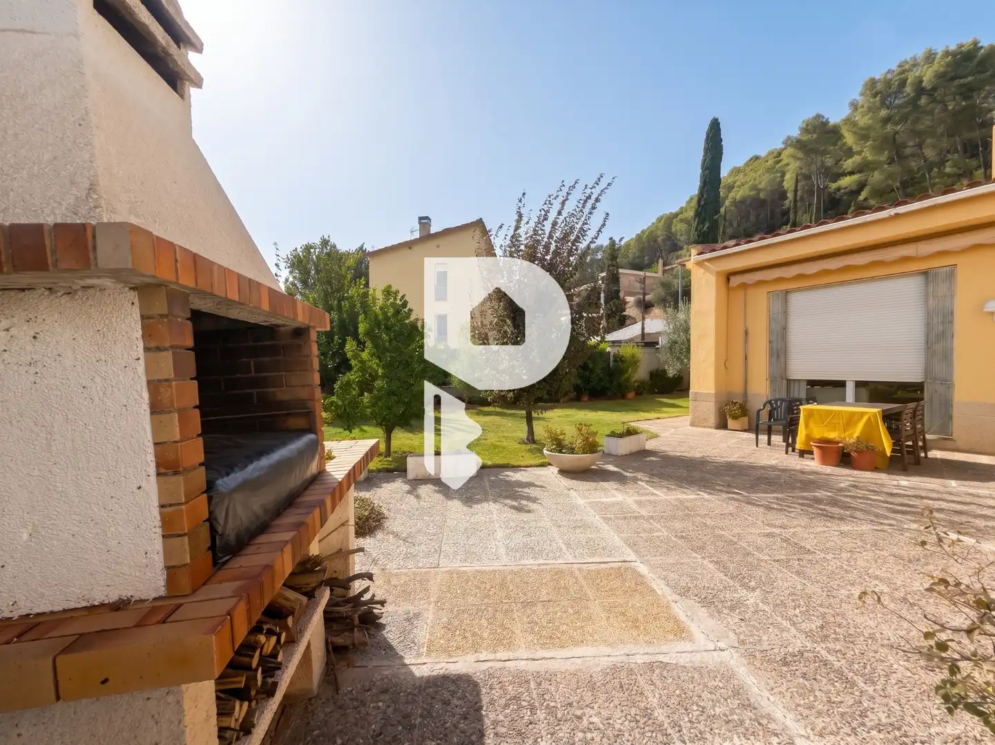 Garden of Houses for sale in Cervelló  with Air Conditioner, Heating and Private garden