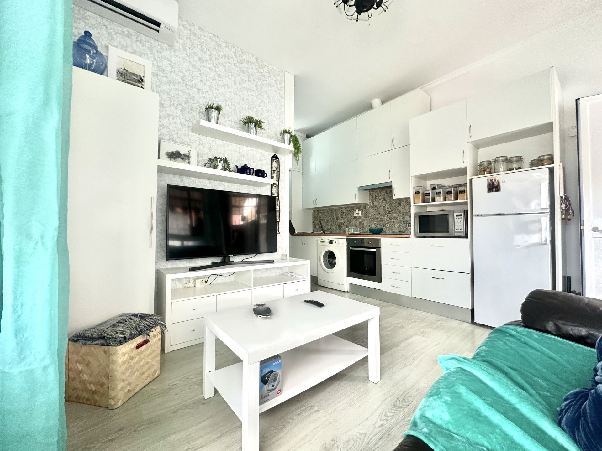 Cuina de Apartament en venda en Marbella amb Aire condicionat, Moblat i Internet