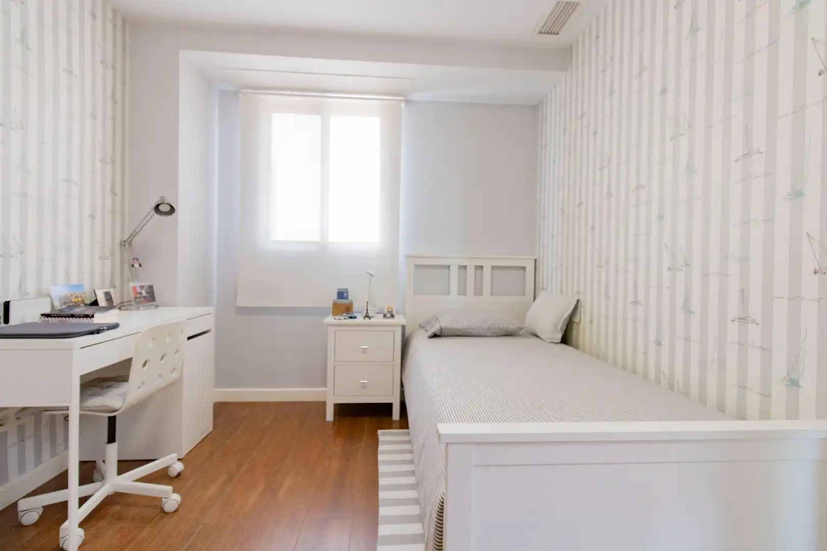 Bedroom of Houses for sale in Quart de Poblet
