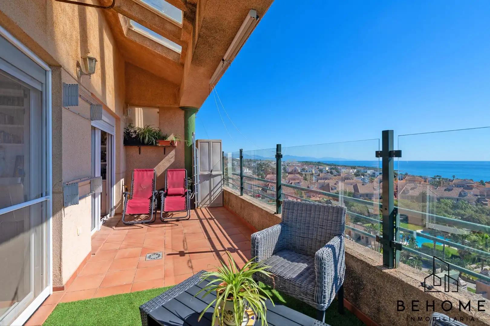 Terraza de Ático en venta en La Alcaidesa con Jardín privado, Terraza y Piscina comunitaria