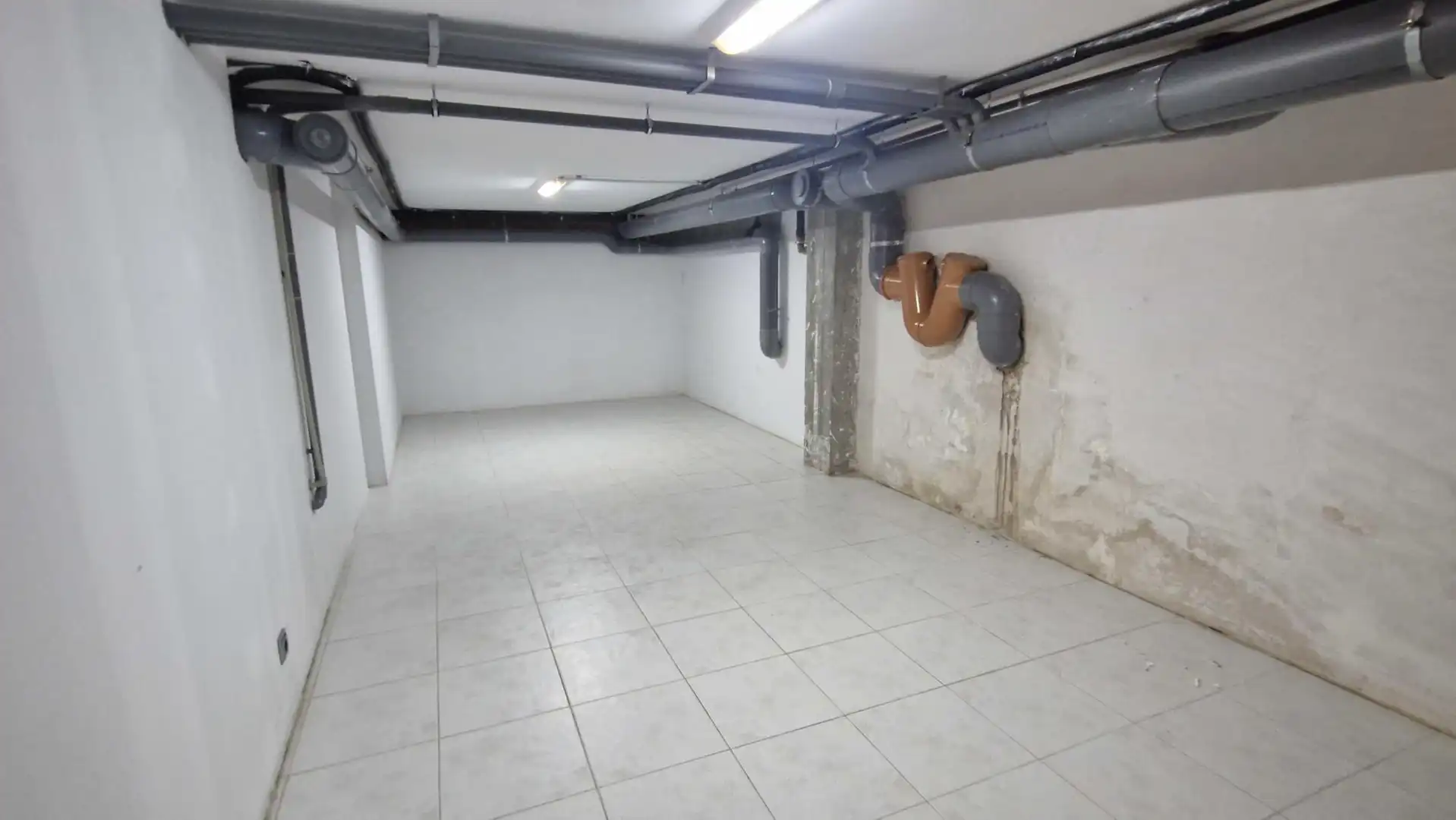 Büro zur Miete in Rúa Xosé Chao Rego 8, Santiago de Compostela, España, imagen 20