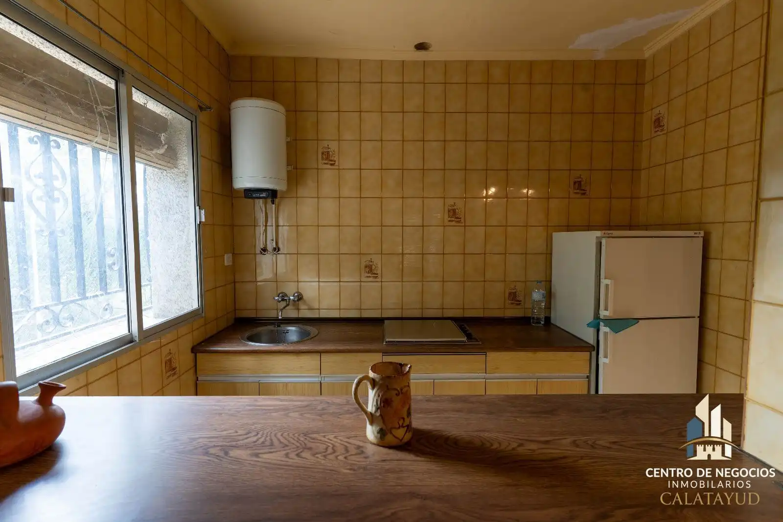 Cuina de Casa o xalet en venda en Calatayud amb Calefacció i Piscina