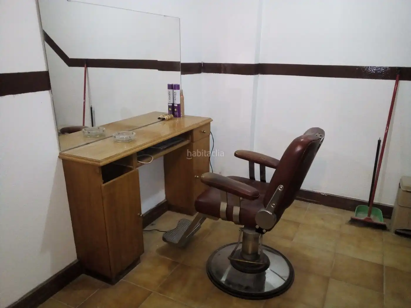 Business premises for sale in Carrer de Santa Cristina 23, imagen 4