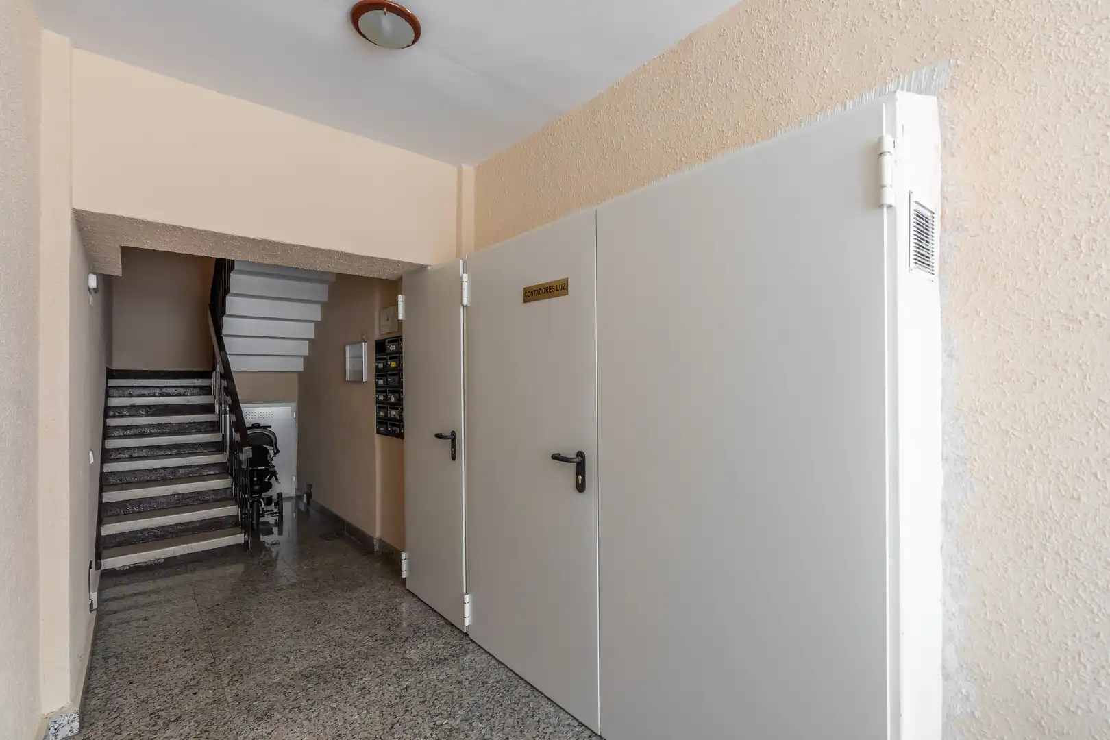 Flat for sale in Madrid  with Heating