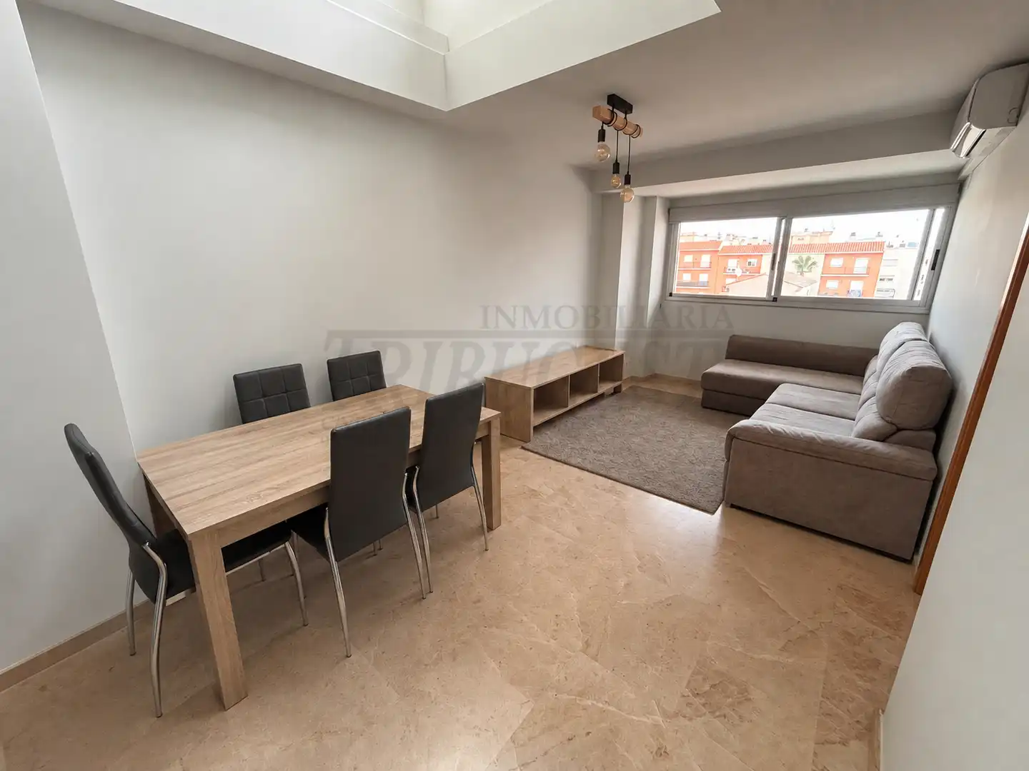 Sala de estar de Dúplex en venta en Vilamarxant con Aire acondicionado, Terraza y Horno