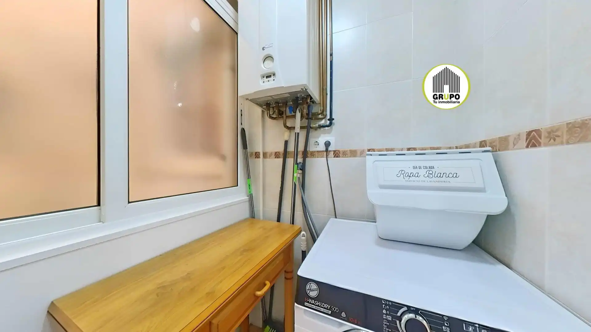 Badezimmer von Wohnung zum Verkauf in Esplugues de Llobregat mit Klimaanlage, Heizung und Balkon