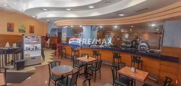 Local comercial en venta en Avenida do Alcalde Portanet