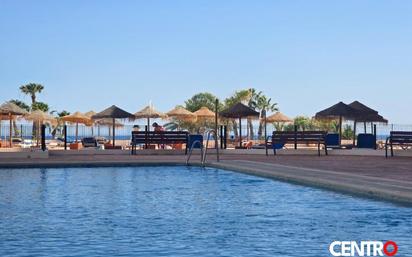 Piscina de Apartament en venda en Almuñécar