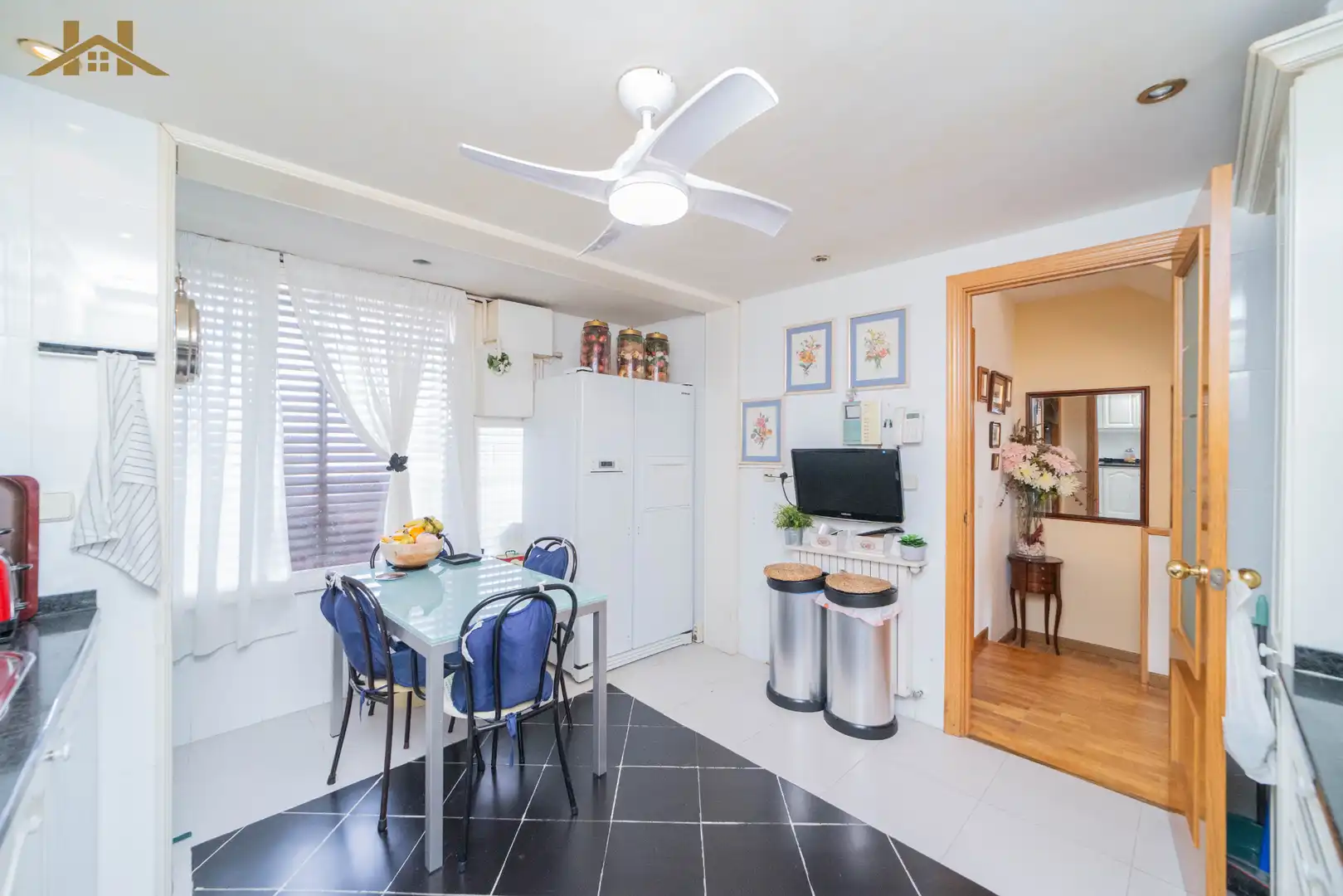 Küche von Maisonette zum Verkauf in Pozuelo de Alarcón mit Klimaanlage, Heizung und Terrasse