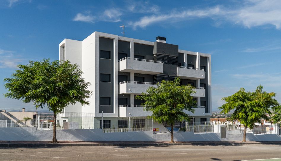 Foto 0 de Los Álamos de Molina 4