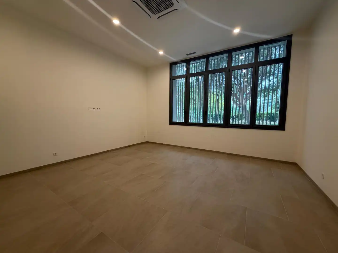 Piso de alquiler en Valencia con Aire acondicionado, Calefacción y Parquet