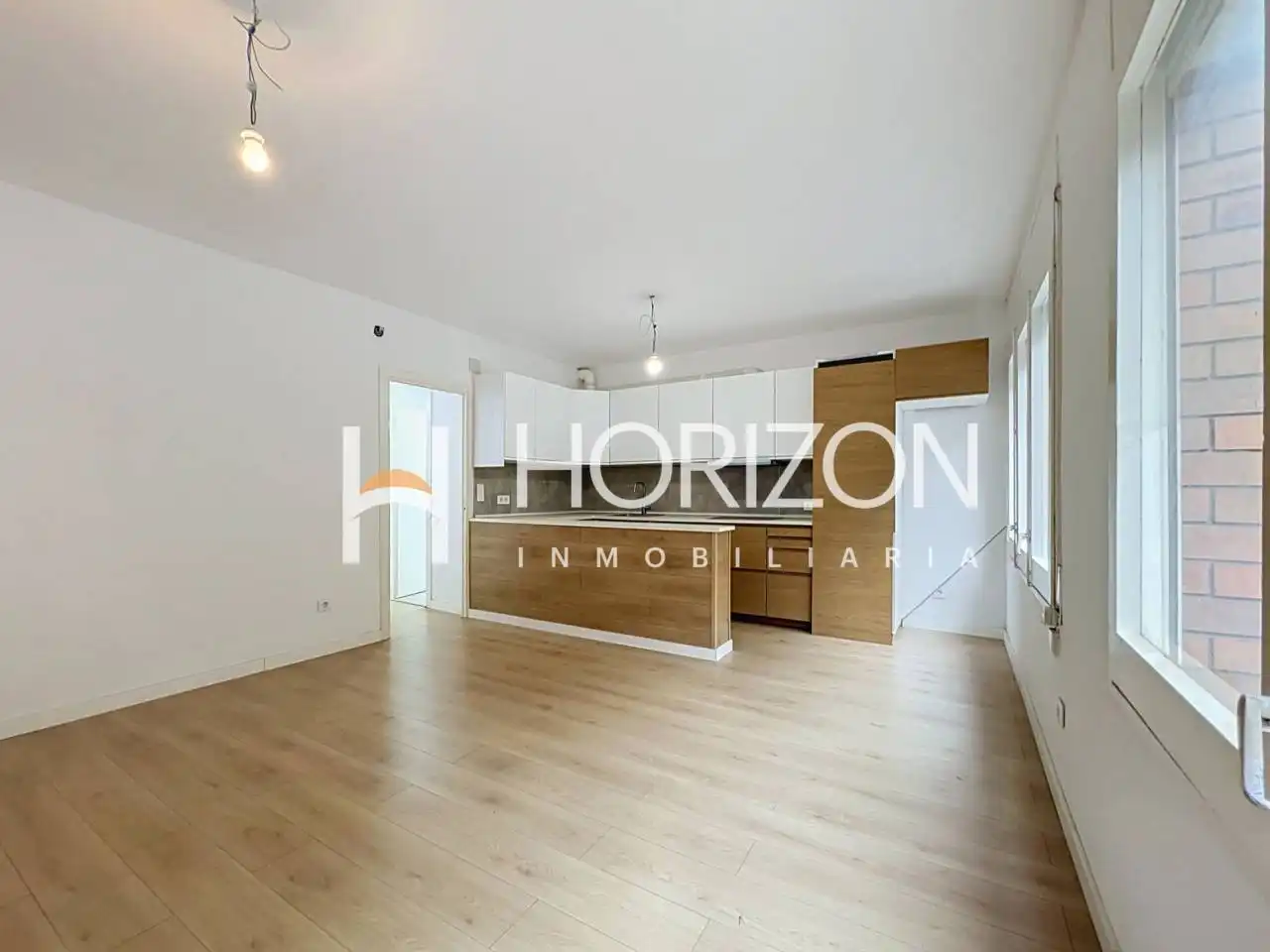 Cocina de Piso en venta en Barcelona con Parquet, Trastero y Amueblado