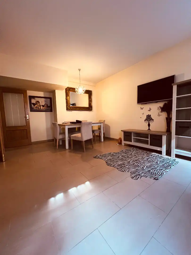 Sala de estar de Planta baja en venta en Valdeolmos-Alalpardo, Madrid
