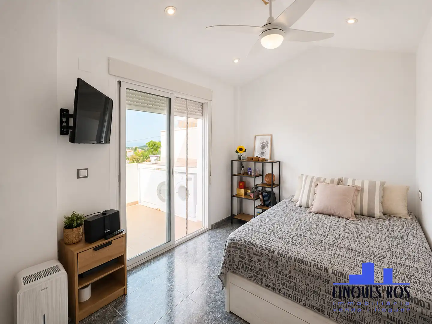 Habitación de Apartamento en venta en Vinaròs con Aire acondicionado, Calefacción y Terraza