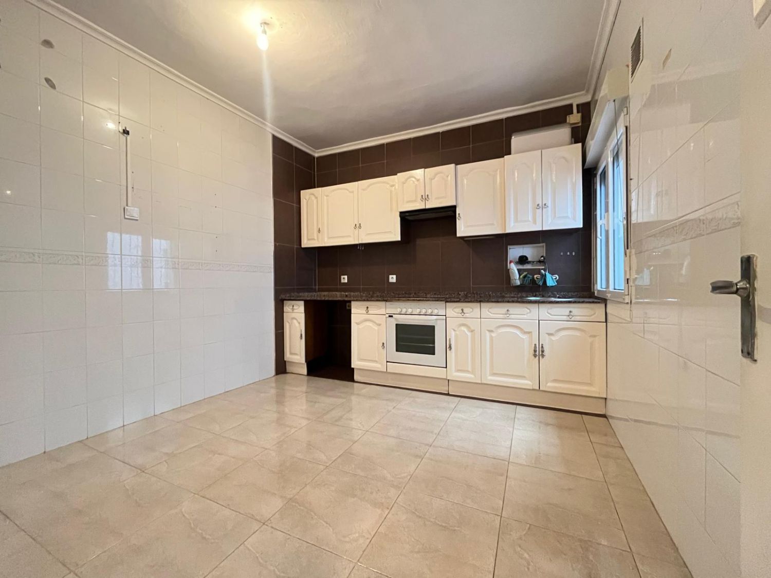 Flat to rent in Ceares