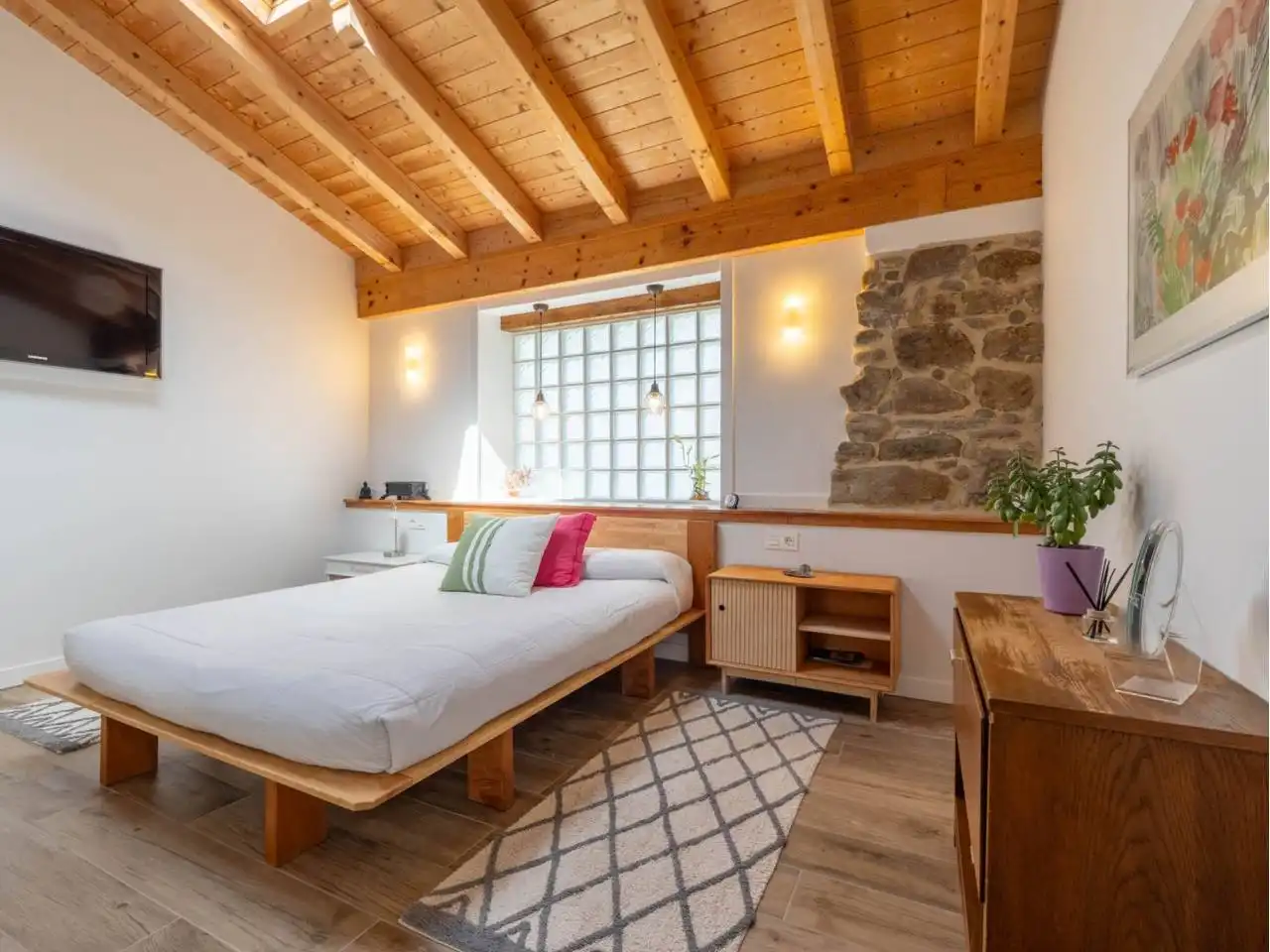 Dormitori de Casa o xalet en venda en Donostia - San Sebastián  amb Calefacció i Terrassa