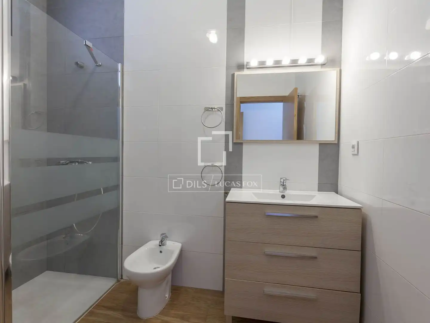 Baño de Casa o chalet de alquiler en Godella con Aire acondicionado, Jardín privado y Piscina
