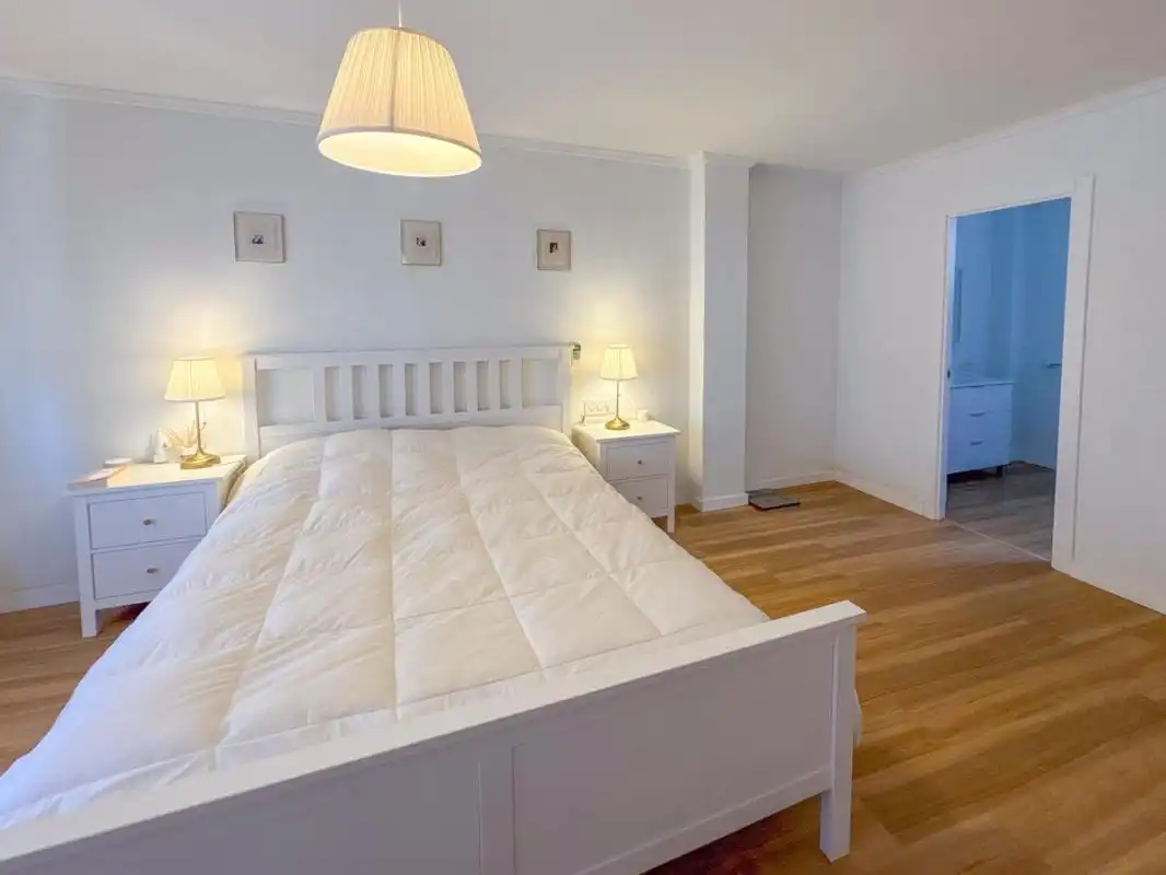 Casa rústica con terraza en venta en Carrer les Amèriques, imagen 22