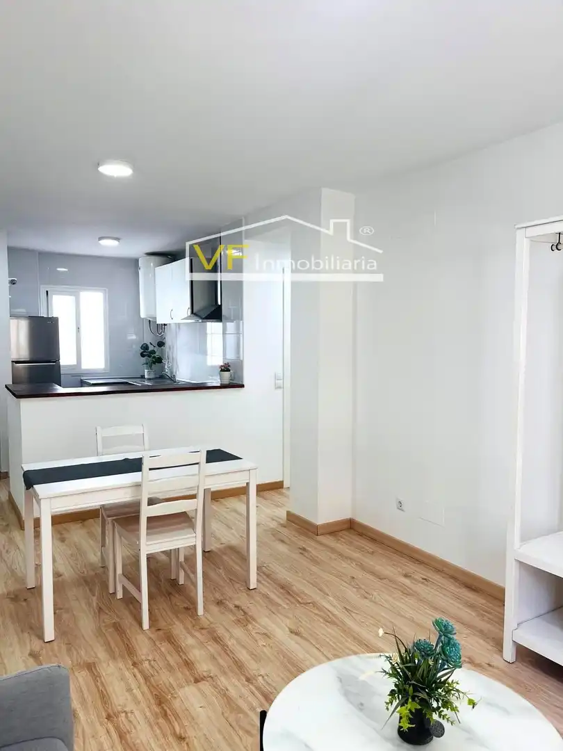 Cuina de Apartament en venda en Málaga amb Traster