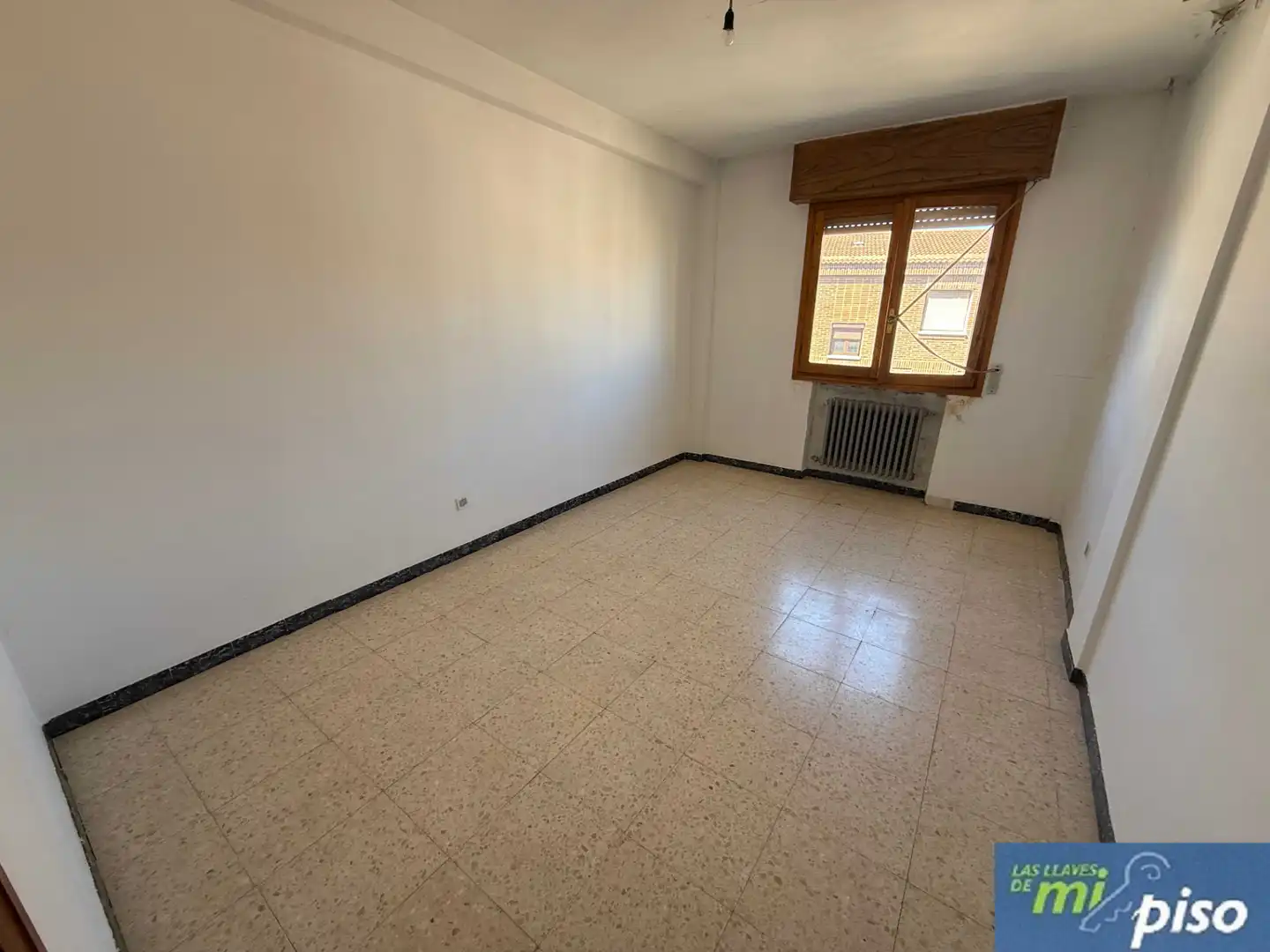 Dormitori de Àtic en venda en Portillo amb Calefacció, Parquet i Terrassa