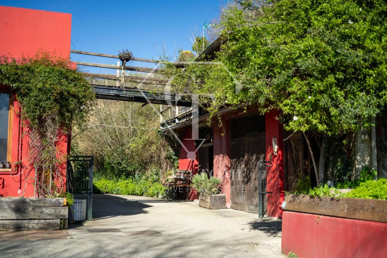 Vista exterior de Casa o chalet en venta en Usurbil con Calefacción, Jardín privado y Terraza