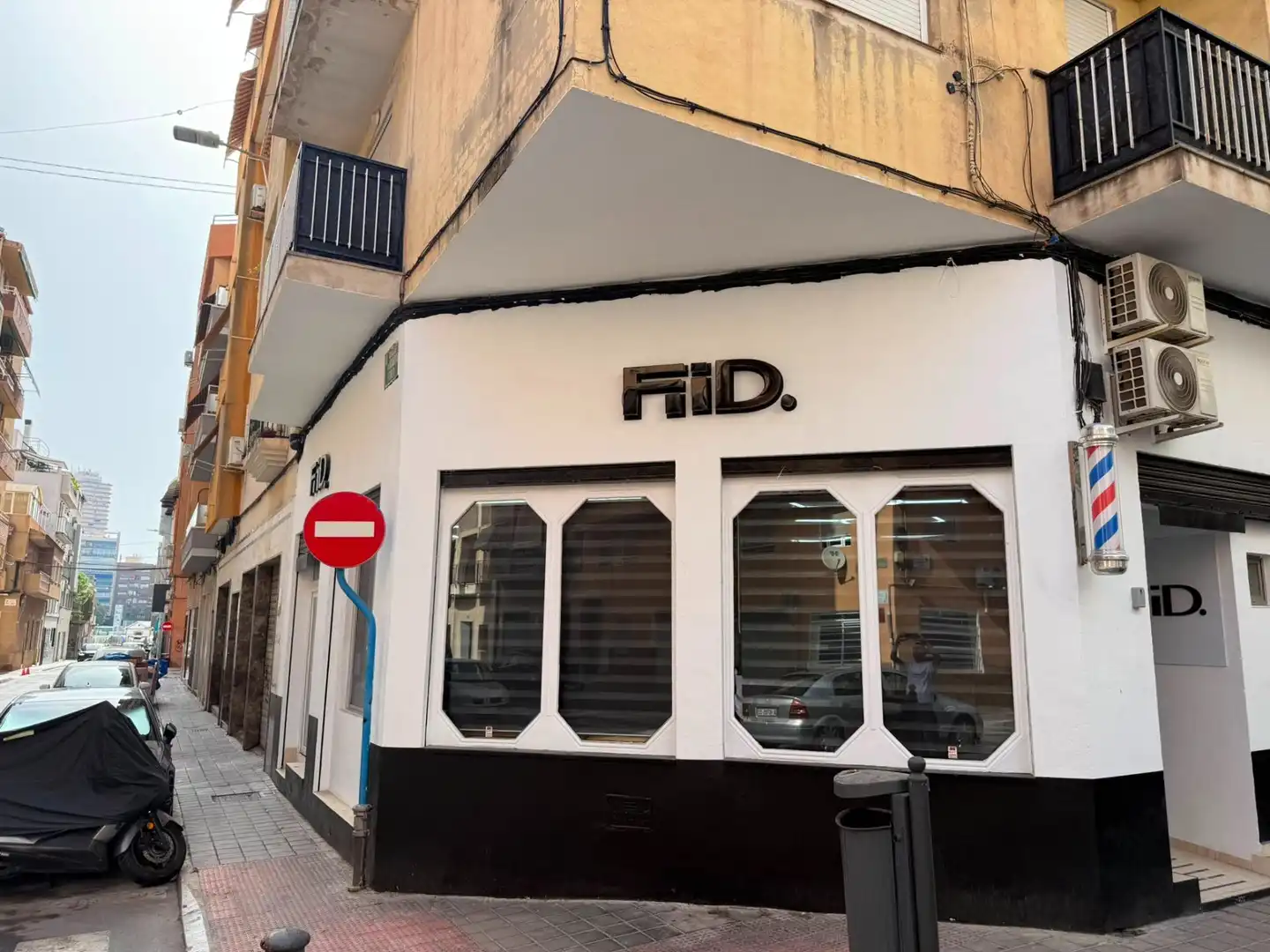 Local de lloguer en Alicante / Alacant amb Aire condicionat i Moblat