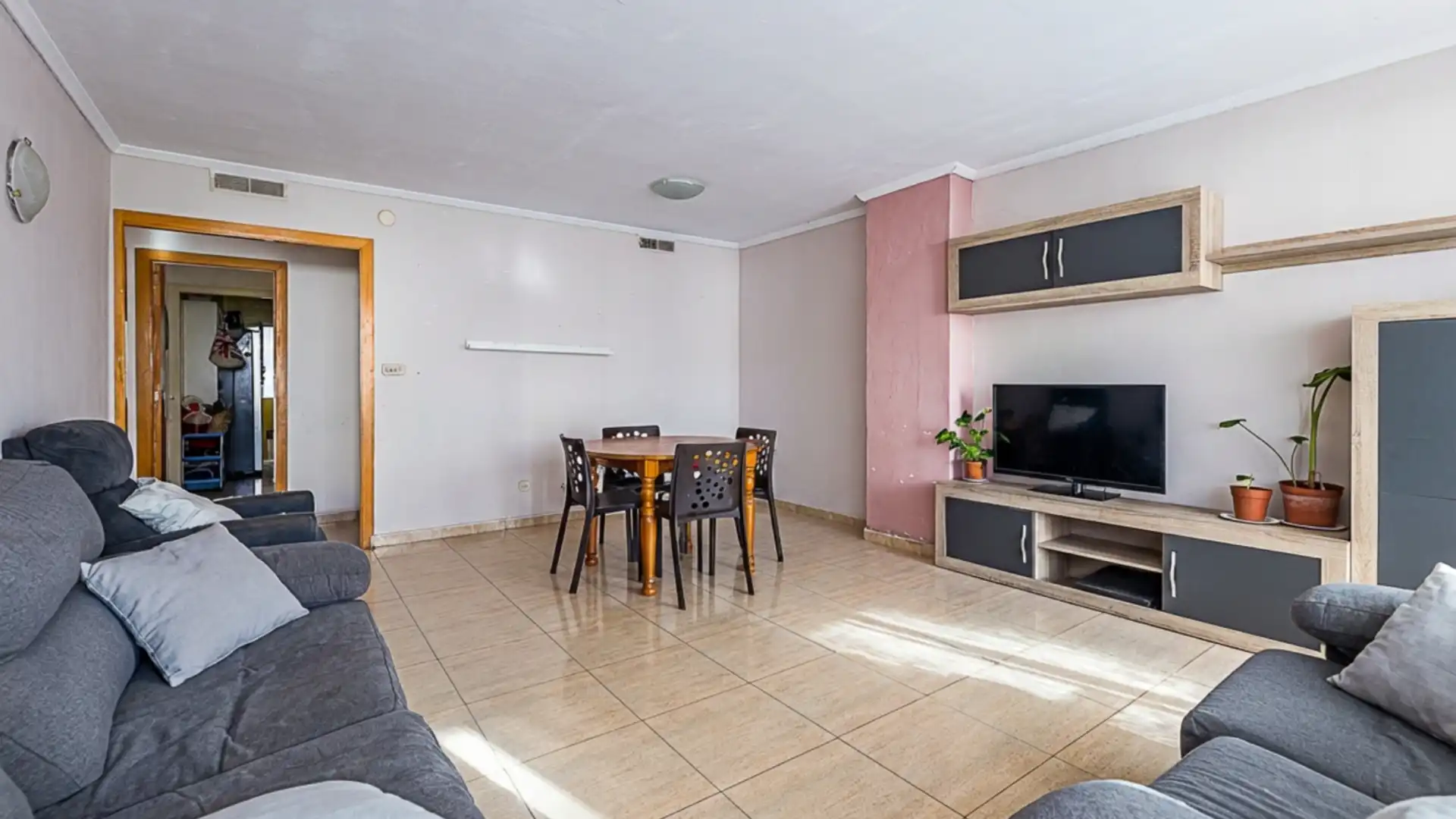 Sala de estar de Piso en venta en  Palma de Mallorca con Calefacción, Terraza y Balcón