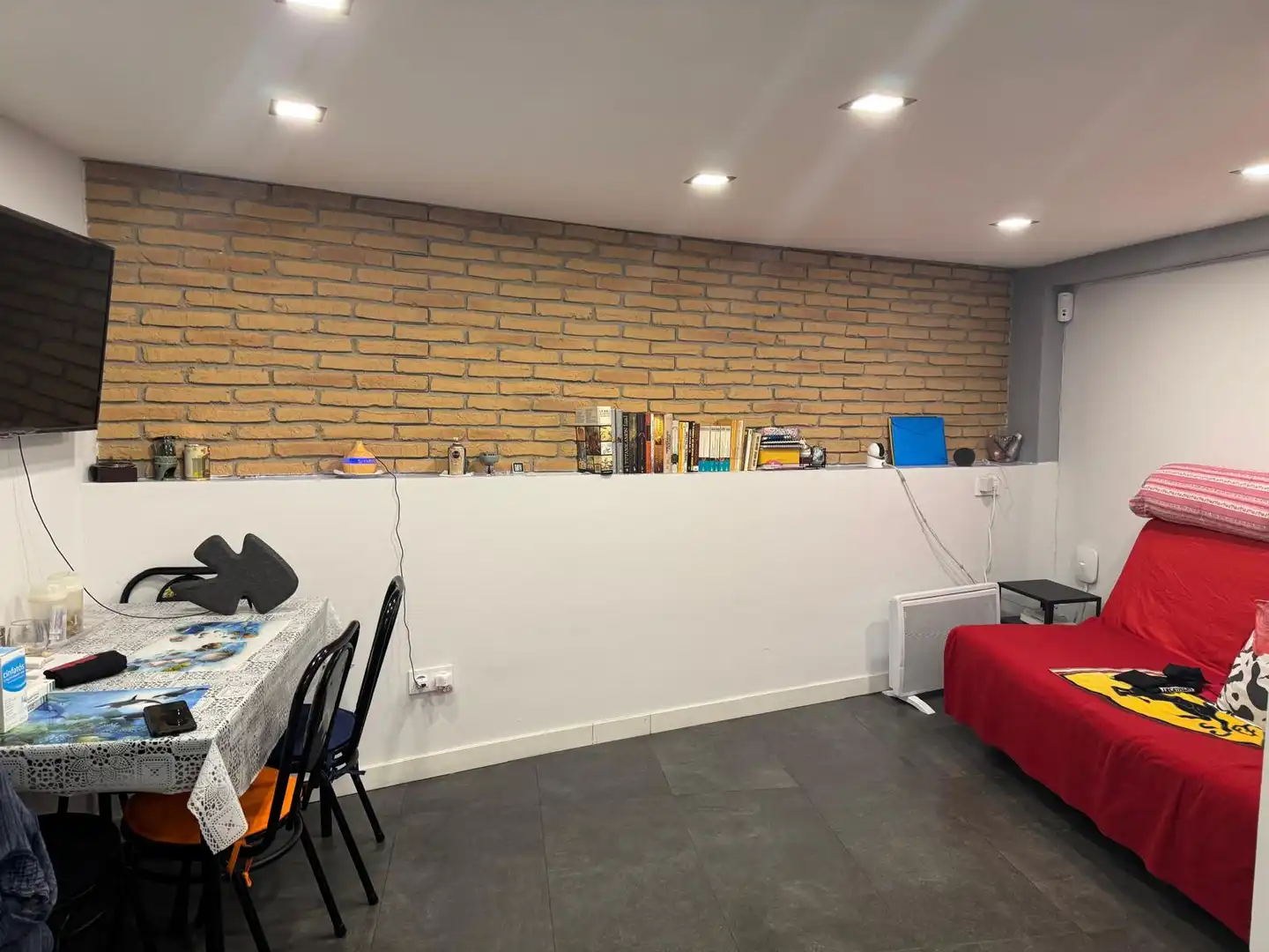 Planta baja en venta en L'Hospitalet de Llobregat con Aire acondicionado