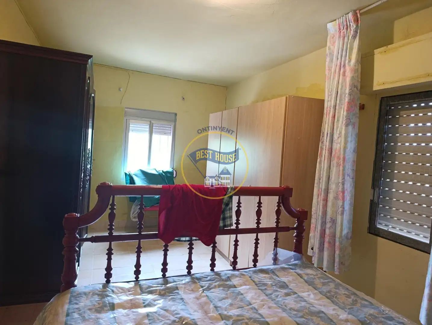 Dormitori de Casa o xalet en venda en Ontinyent amb Jardí privat, Traster i Piscina