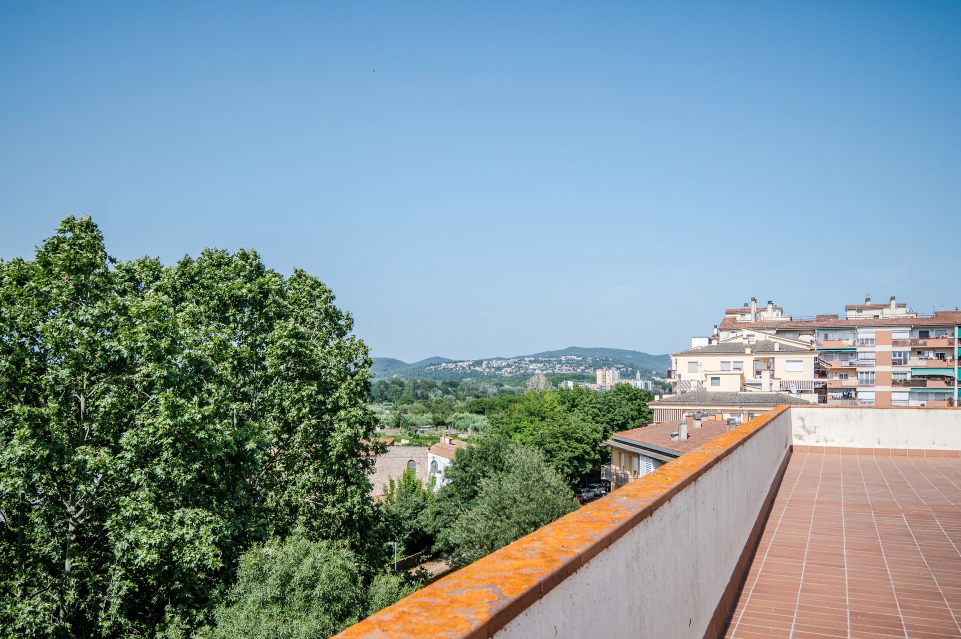 Terrace of Planta baja for sale in Salt  with Heating
