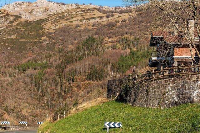 Edificio en Venta en Letea Hauzoa, 13B en Errezil