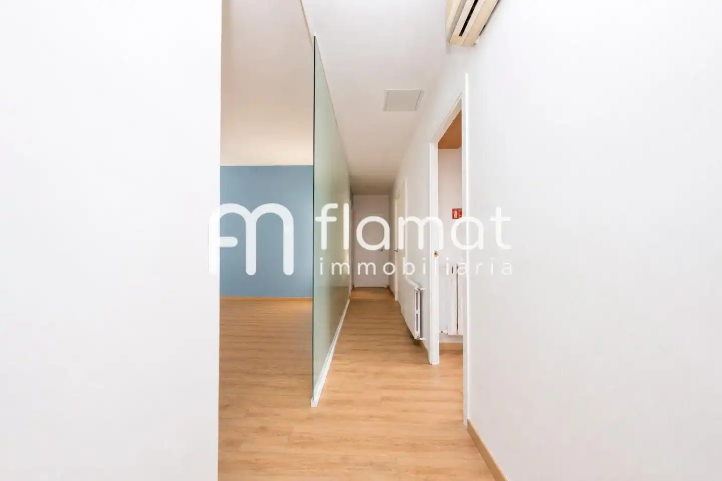 Wohnung zum Verkauf in Barcelona mit Klimaanlage
