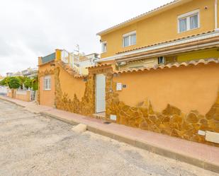 Exterior view of Single-family semi-detached for sale in Orihuela  with Air Conditioner, Private garden and Terrace