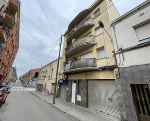 Vista exterior de Pis de lloguer en Terrassa amb Balcó