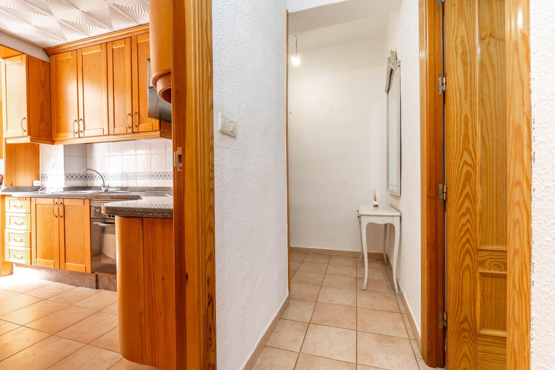 Piso en venta en Calle Doctor Víctor Escribano, 4, Plaza de Toros, Beiro