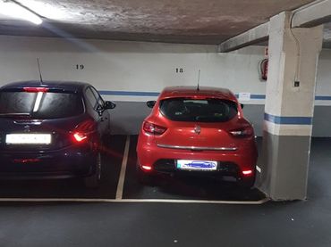 Individuel à vendre à Calle Obispo Manuel Fernández Castro