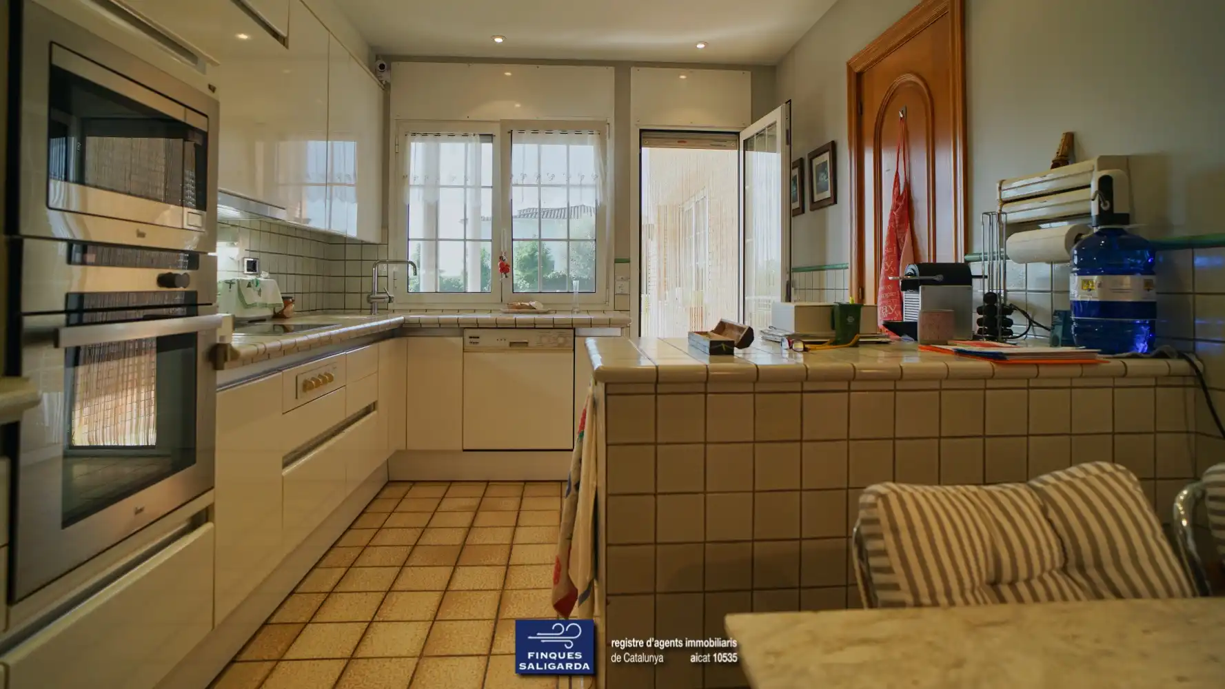 Cocina de Casa o chalet en venta en Canovelles con Aire acondicionado, Calefacción y Terraza